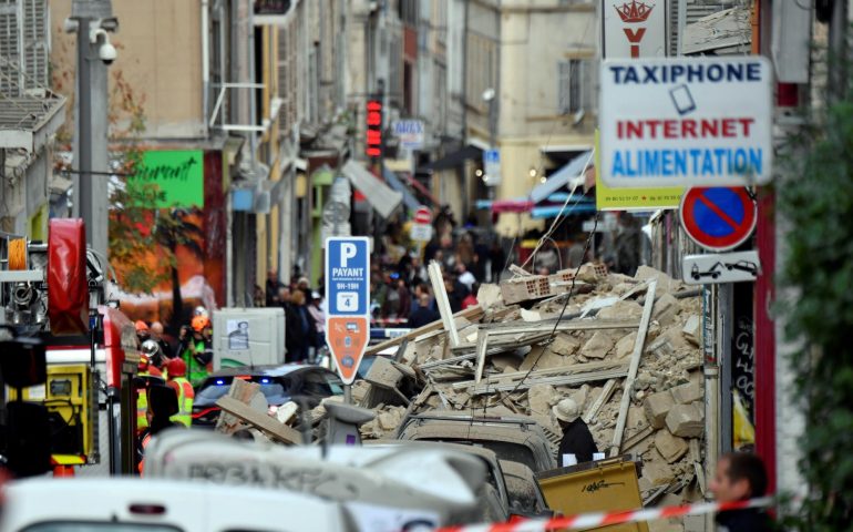 Crolli a Marsiglia, una ragazza italiana tra i dispersi. L’appello: «Aiutateci a ritrovarla»