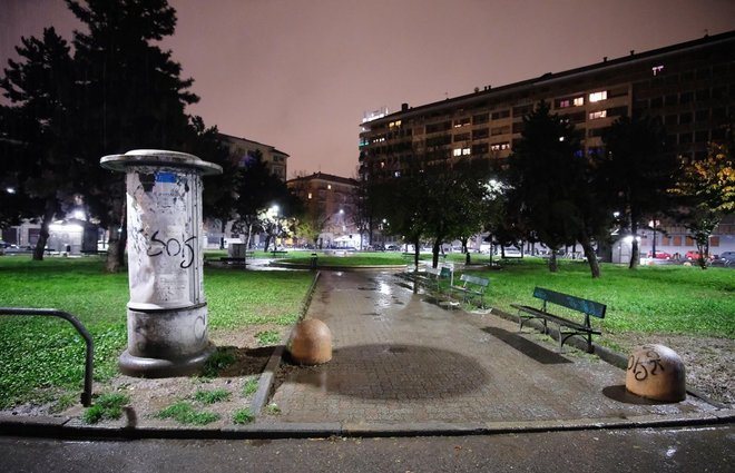 Torino: va a fare una passeggiata e trova un feto in un barattolo