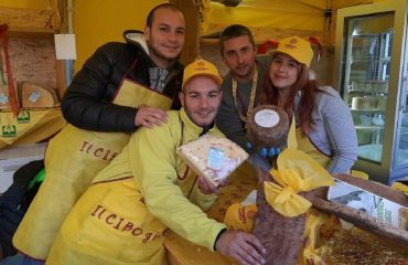 Espositori prodotti tipici sardi a Matera.