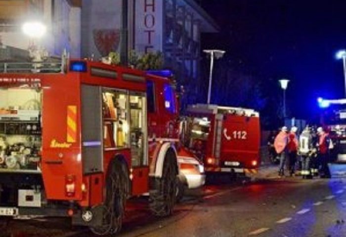 28enne alla guida ubriaco travolge un gruppo di persone, 6 morti e 11 feriti. Tragedia a Lutago
