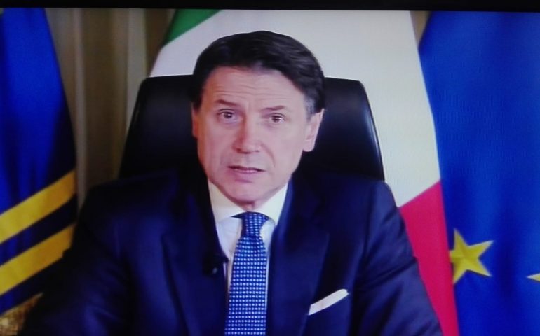 Foto del Presidente del Consiglio Giuseppe Conte, in questi giorni di emergenza.