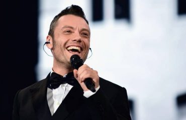 Una recente immagine del cantautore Tiziano Ferro.