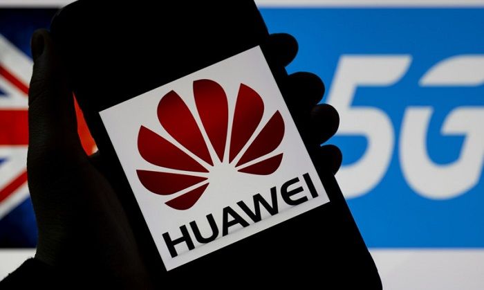 Gran Bretagna esclude Huawei dalle forniture della rete 5G: la guerra contro il colosso cinese