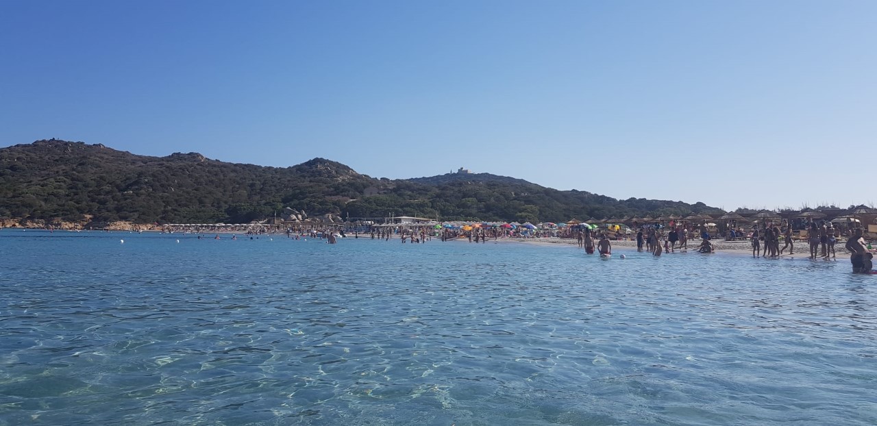 Immagine del mare di Porto Giunco, località balneare di Villasimius.