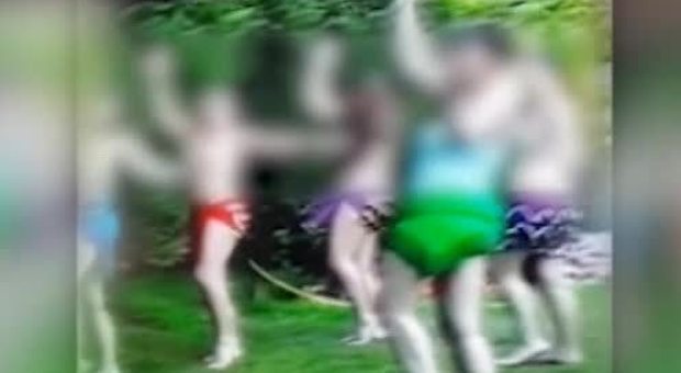 Novara: smascherata psicosetta del sesso con schiave bambine