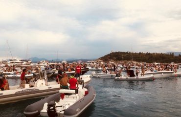 Immagine del Red Valley Sea Festival, svoltosi a Porto Frailis ad Arbatax.