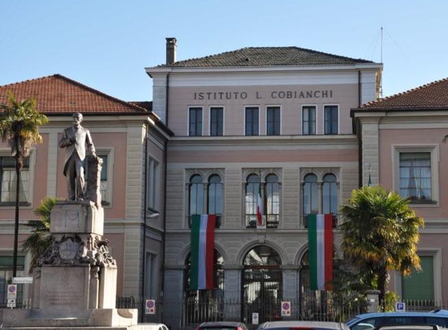 Verbania, caso di Covid-19 all’Istituto Cobianchi: la scuola sospende le attività didattiche