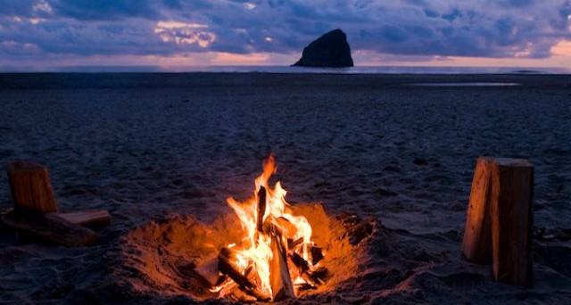 Immagine esemplificativa di un Ferragosto trascorso al mare.