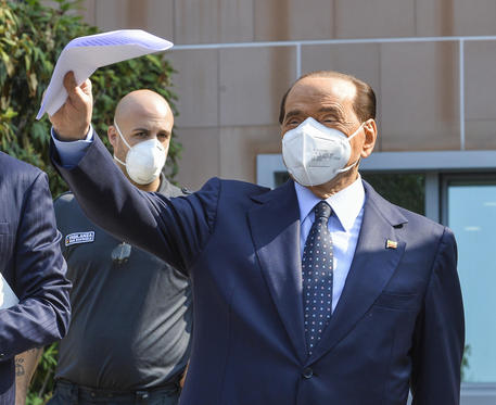Silvio Berlusconi ancora positivo al Covid-19