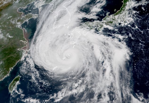 Dopo aver colpito il Giappone con la sua potenza, il super tifone Haishen si sposta nella Corea del Sud