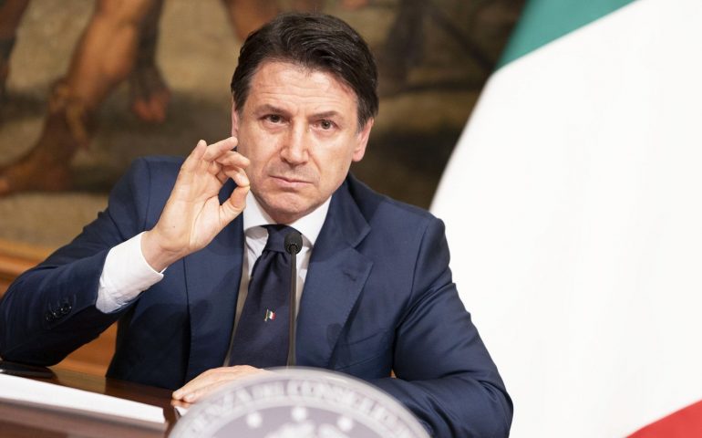 Italia tutta zona rossa dal 15 novembre? La chiedono esperti e operatori sanitari, il Governo frena