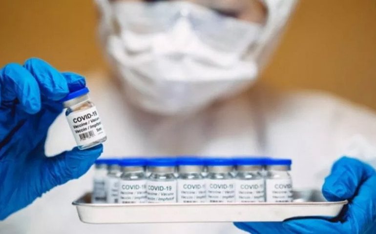 Vaccino anti Covid-19: le prime dosi in Italia a fine gennaio