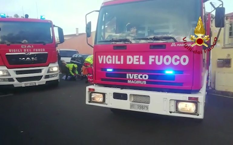 Incendio in casa, un 78enne muore carbonizzato. Viveva da solo e allettato