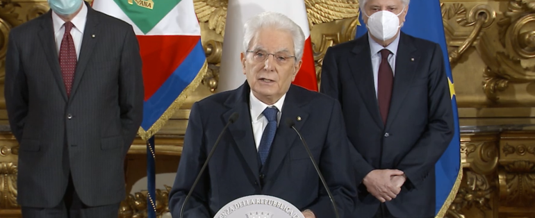 Mattarella: no a elezioni, domani l’incarico per un nuovo Governo a Mario Draghi