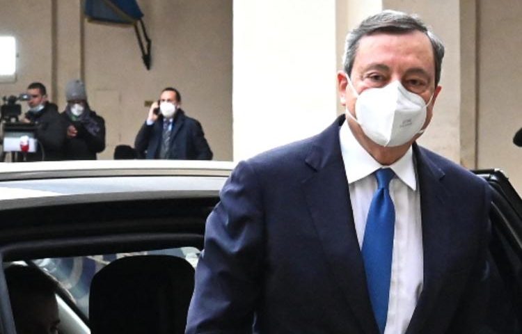 Draghi oggi sale al Quirinale con la lista dei Ministri