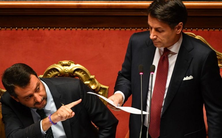 Salvini contro il coprifuoco, Conte: «Scegli se soffiare sul fuoco o rimboccarti le maniche per spegnerlo»