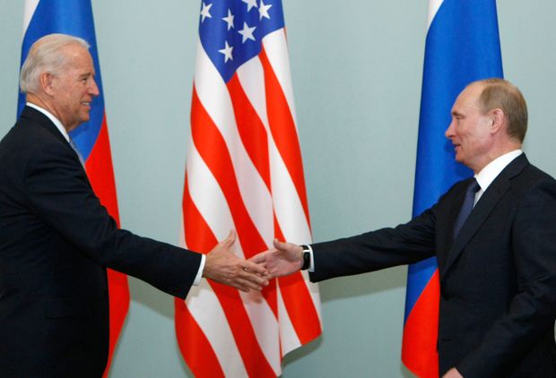 Proas de arresonamentu tra USA e Rùssia: su 16 de làmpadas Biden e Putin s’ant a atópare a Ginevra