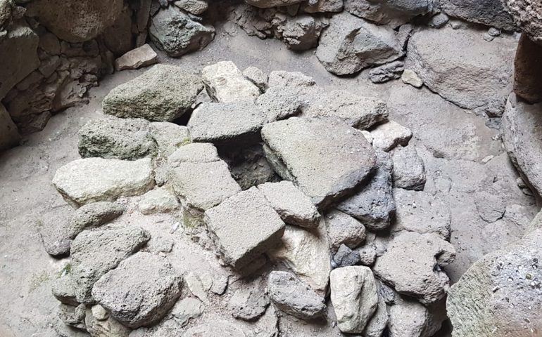 Israele, agatados restos una tzitade costruida cun elementos architetònicos che a cuddos de sos nuraghes