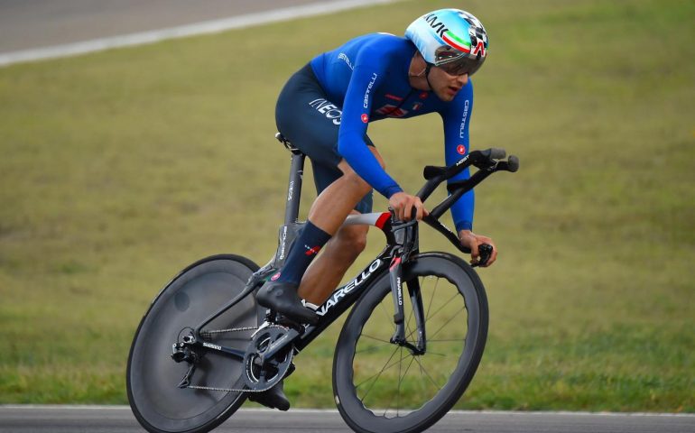 Ciclismo, Filippo Ganna scrive ancora la storia: bis Mondiale nella gara a cronometro