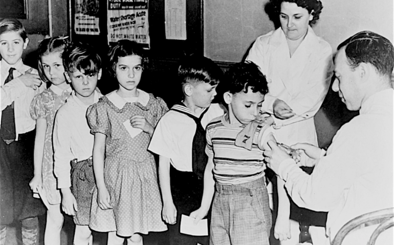 A l’ischiais? In su mese de maju de su 1959 sas iscolas de Casteddu aiant serradu pro un’epidèmia de poliomielite