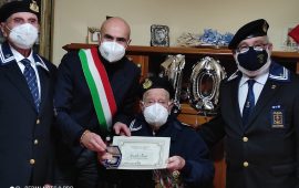 L'assessore Sorgia col signor Mulas