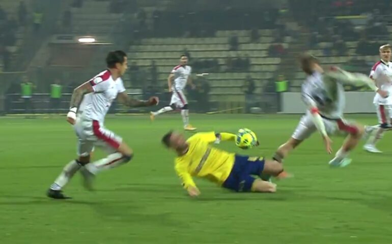 Sèrie B, su Casteddu at pèrdidu 2-0 contra su Modena