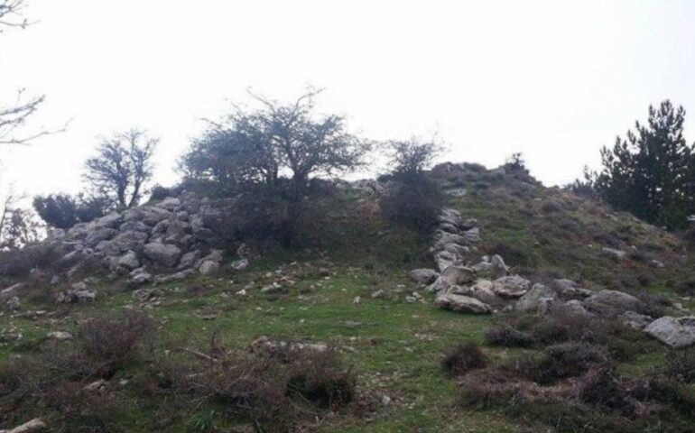 A s’iscoberta de su bidditzolu nuràghesu de Tiscali