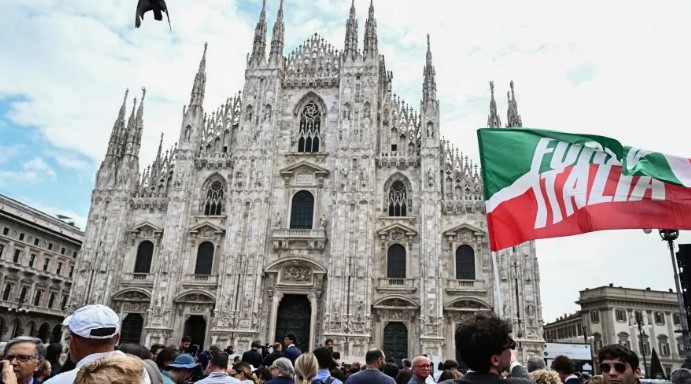 duomo milano berlusconi