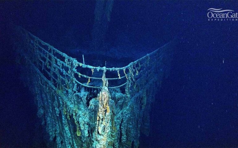 Sottomarino con turisti in visita per il Titanic disperso nell’oceano