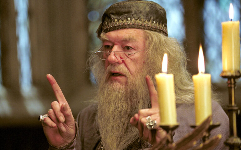 Addio a Sir Michael Gambon: è morto il professor Albus Silente di Harry Potter