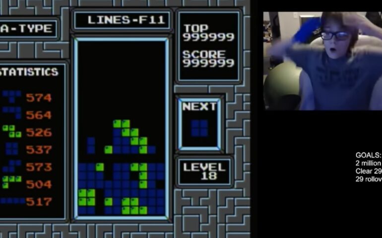 Impresa epica: un gamer di 13 anni completa Tetris per NES dopo quasi 40 anni dall’uscita del gioco