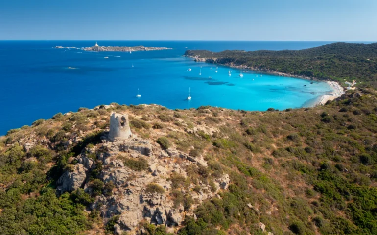 Portu Giuncu, prella innida de sa Sardigna