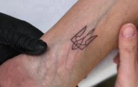 tatuaggio di calenda