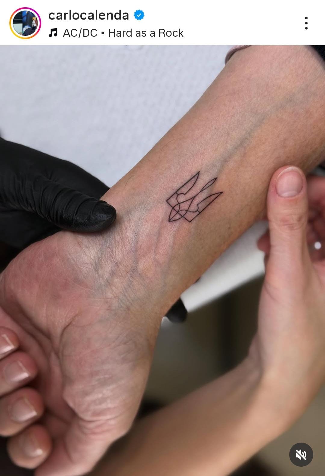 tatuaggio di calenda