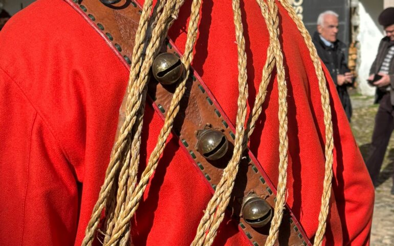 Sos Issohadores de Mamujada: miradores de su connottu de su Carrasegare sardu