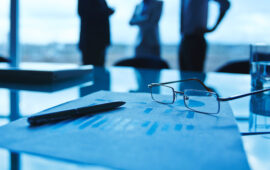 Tesones in su Gulfu Persico, arriscant sas bendidas sardas in sos Paisos de sa zura