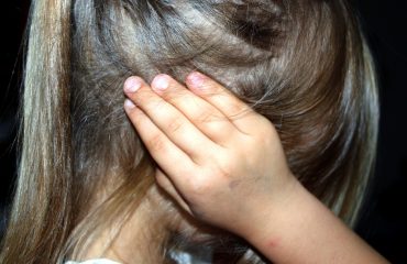 violenza sui minori - immagine simbolica