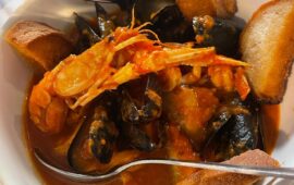 Gustando la tradizione cagliaritana: un viaggio tra i piatti tipici del sud Sardegna