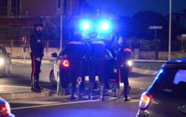carabinieri auto notte