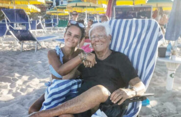 Giorgio Armani sulla spiaggia di Cea a Tortolì