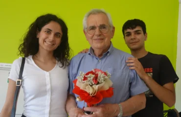 Vincenzo studente anziano di assemini con Lucia e Vincenzino