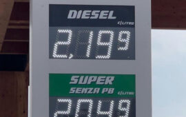 Prezzi dei carburanti alle stelle