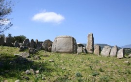 La tomba dei giganti de "S'Ortali e su Monti"