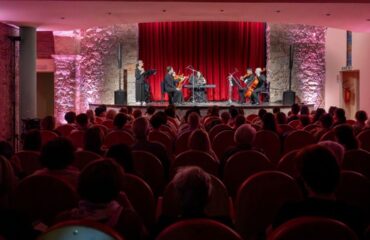 spettacolo a teatro a tortolì