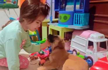 yvette, piccola volontaria sarda